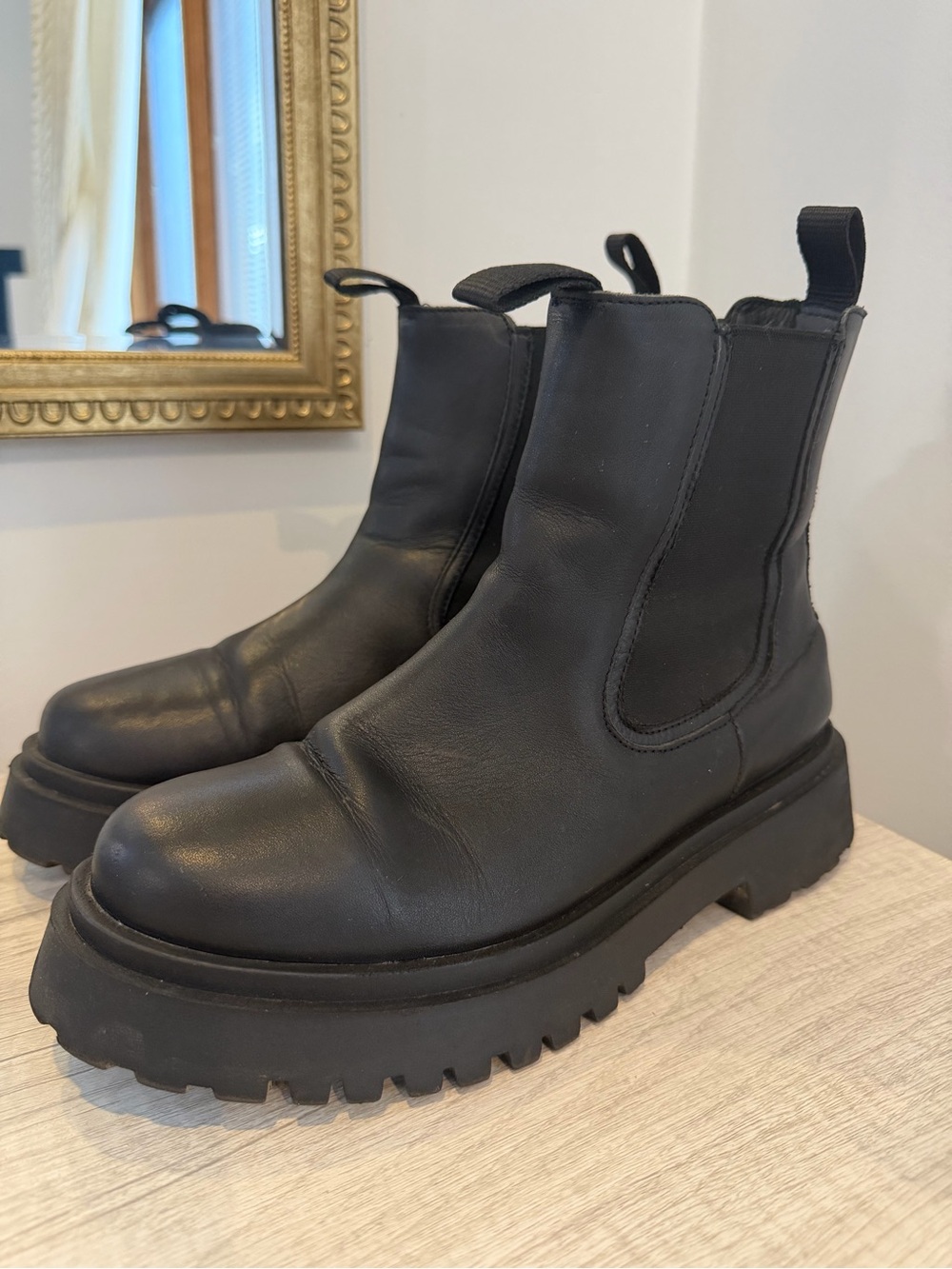 Women’s Thursday Black Leather Chelsea Boots - Legend Platform Size 9